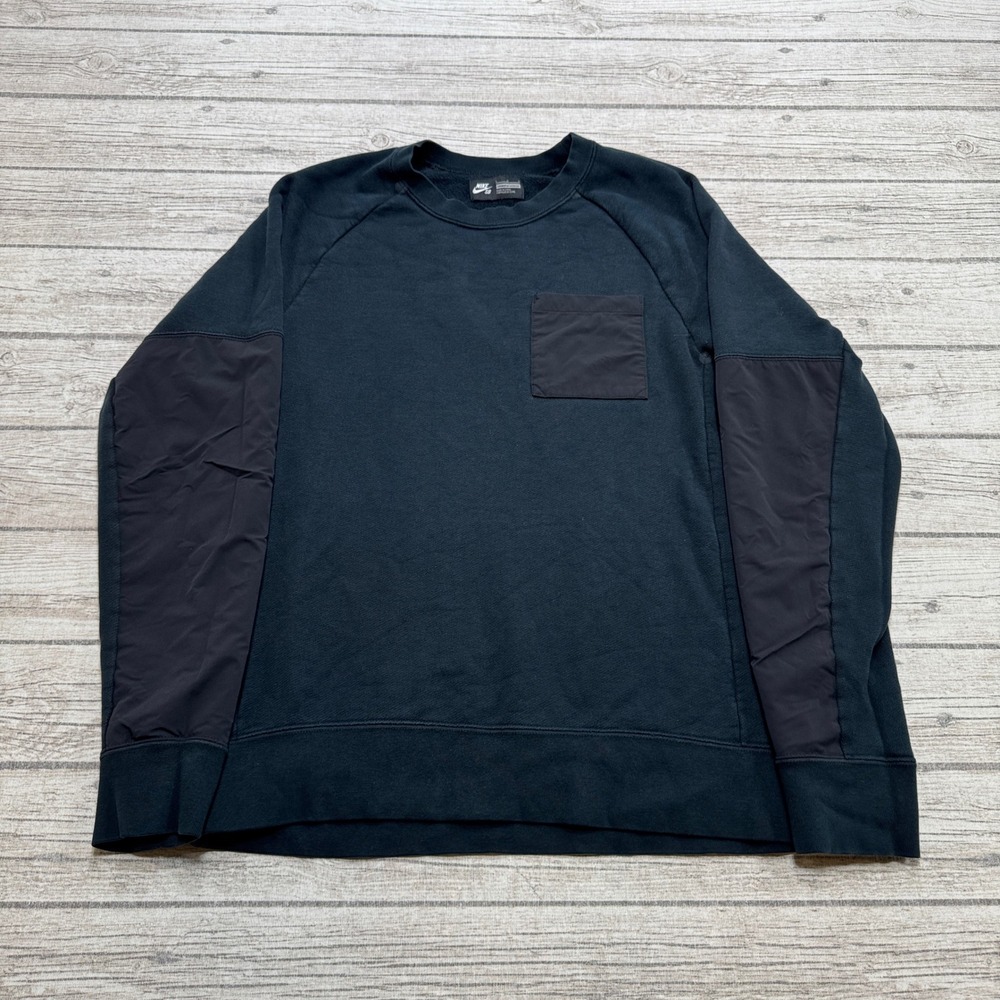 Nike SB Sweatshirt Men's Large Black Nylon Overlay Pocket Crewneck Skateboarding
